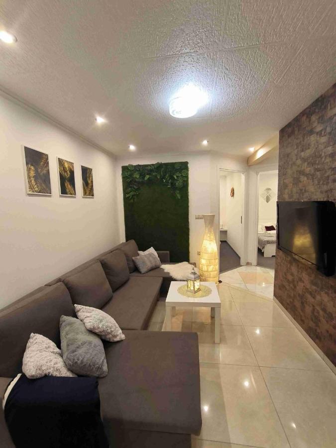 Baky House Apartment Balatonlelle Luaran gambar