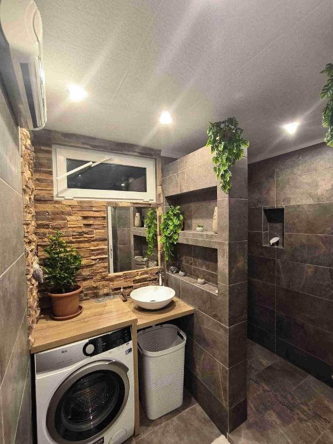 Baky House Apartment Balatonlelle Luaran gambar