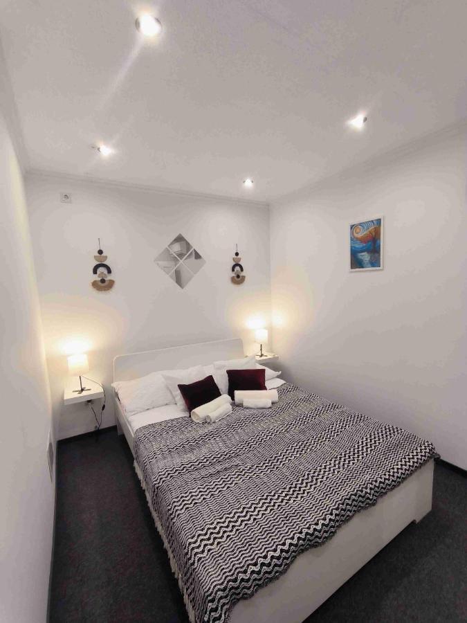 Baky House Apartment Balatonlelle Luaran gambar