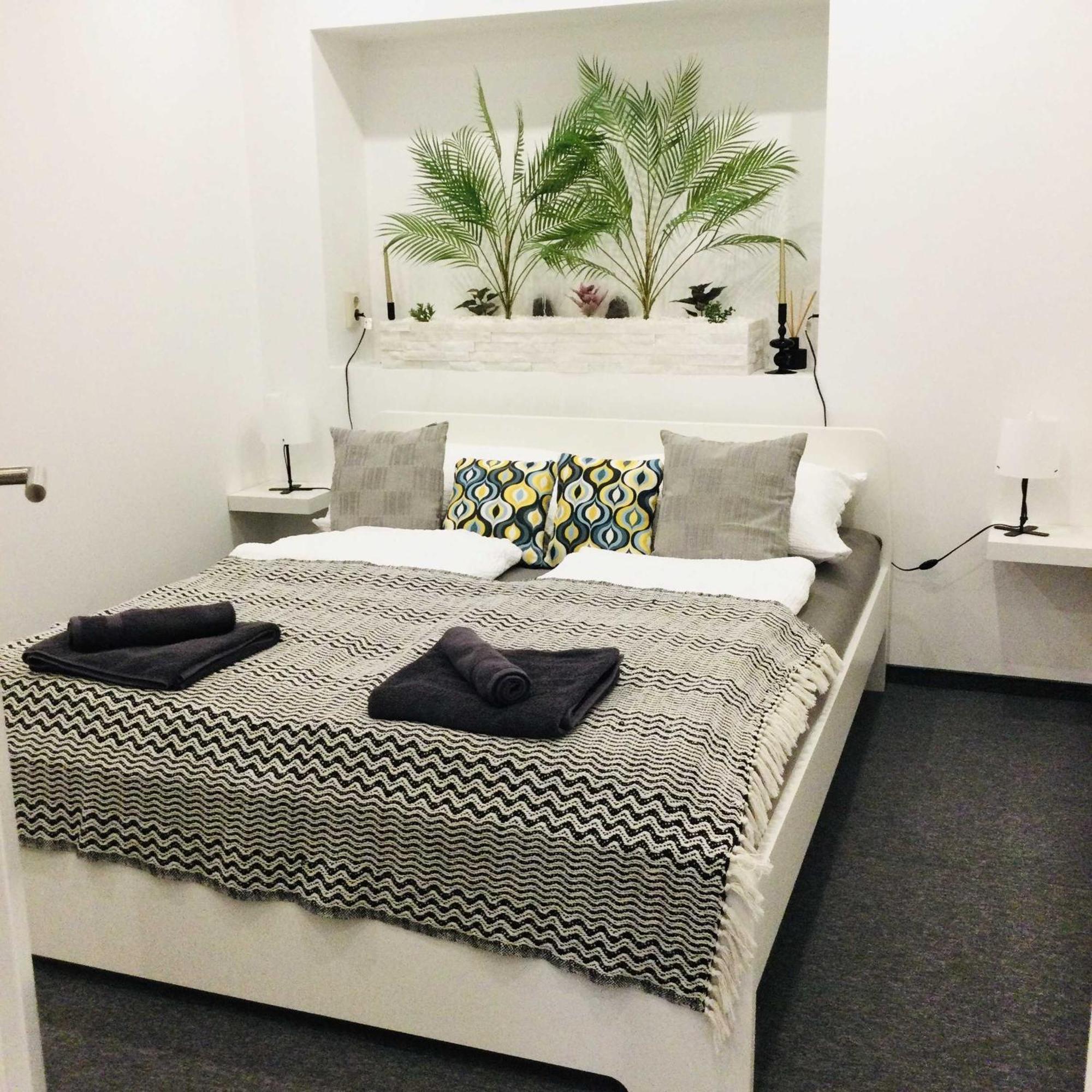 Baky House Apartment Balatonlelle Luaran gambar