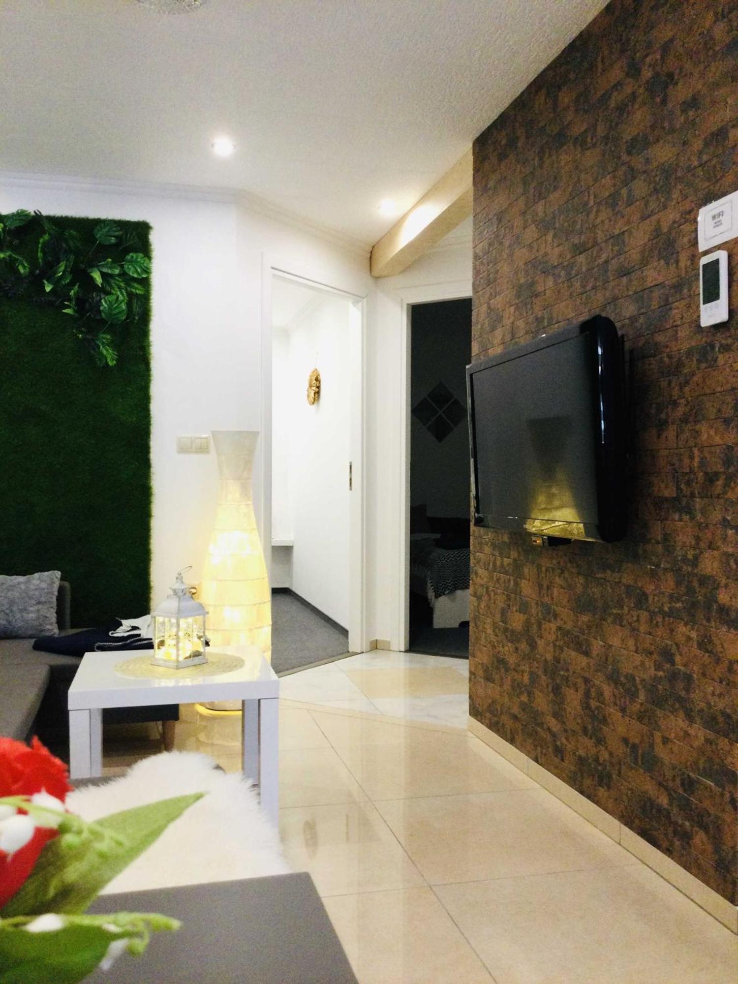 Baky House Apartment Balatonlelle Luaran gambar