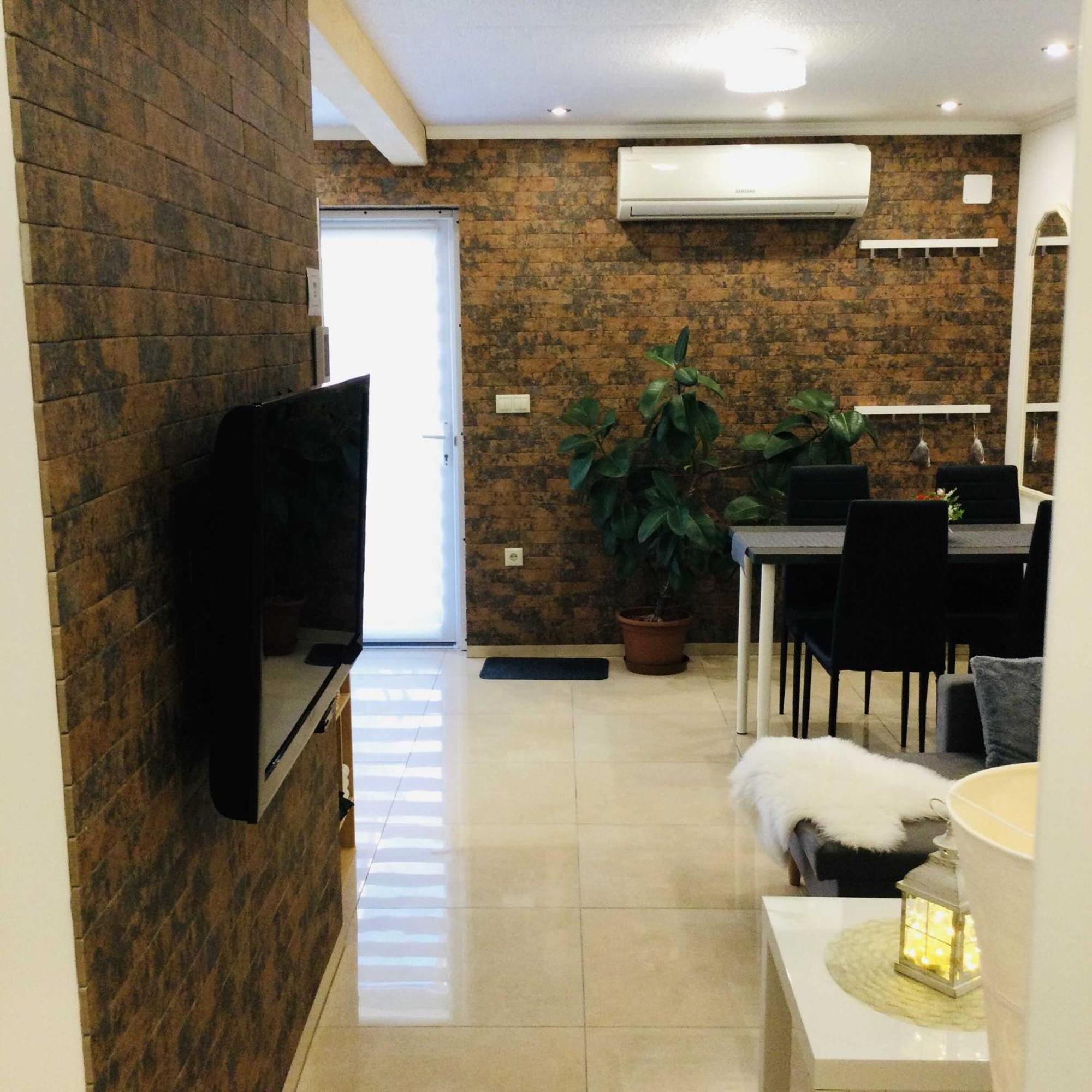 Baky House Apartment Balatonlelle Luaran gambar
